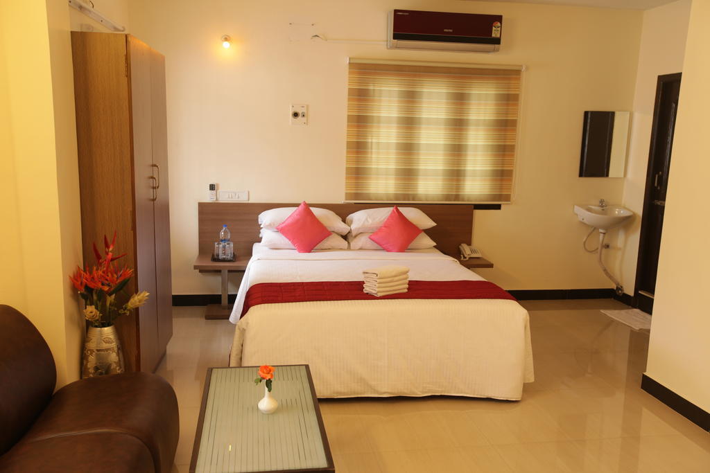 Aakash Inn Tiruvannamalai Exterior photo